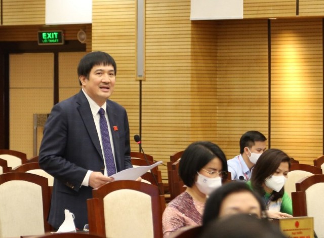 Thảo luận trực tiếp tại Hội trường về tình hình kinh tế - xã hội